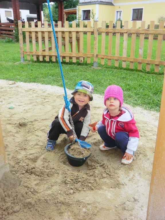 Bauernhof Kinderparadies Bachbauer *